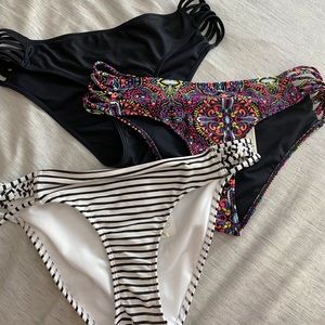 3 pairs of Hollister bikini bottoms